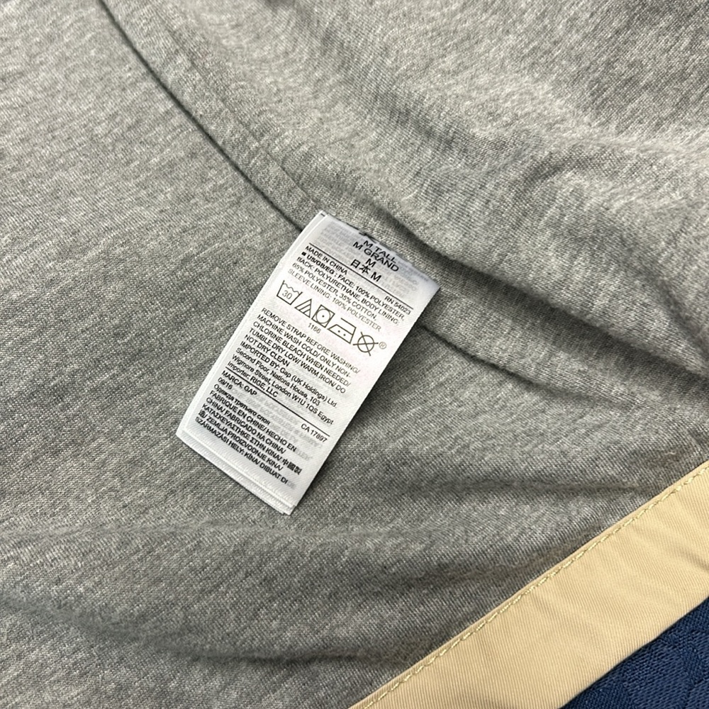GAP jacket - Picture 12 of 12